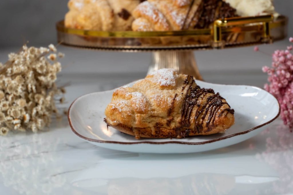 croissant med melkesjokolade